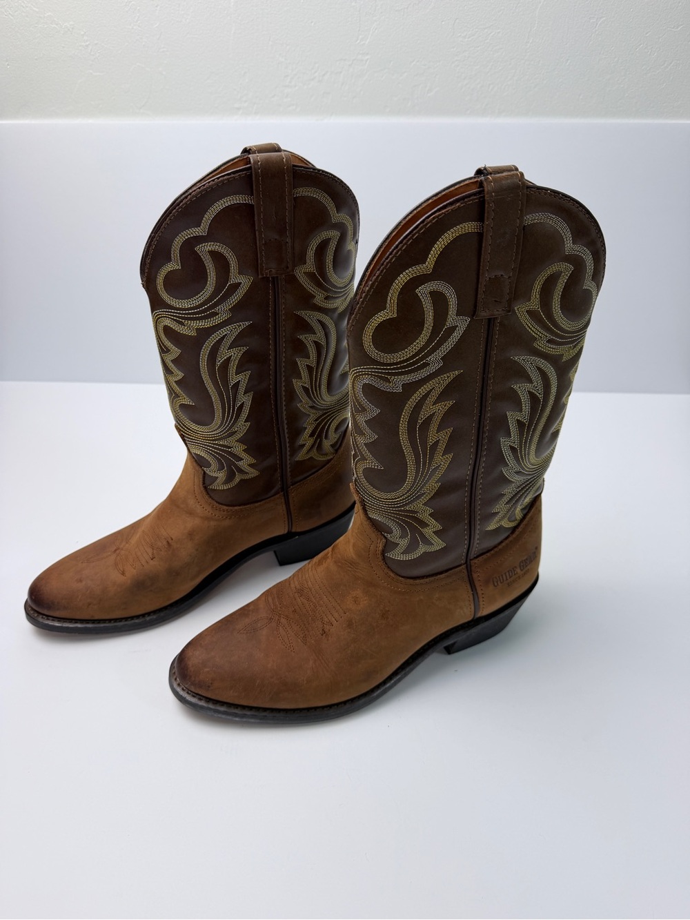 Guide Gear Corral Western Cowboy Boots Men’s Size 9 Brown Embroidered Pull On